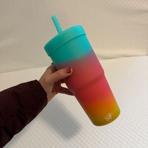SILIPINT Silicone Large 32oz WITH Straw And Lid Tumbler Cup Tie Dye